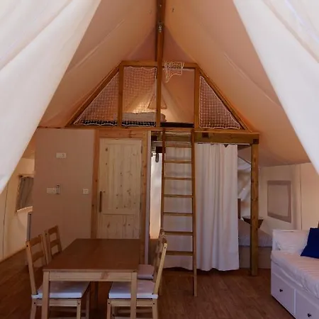 Campsite Heaven On Earth - Budihovac Glamping 4*